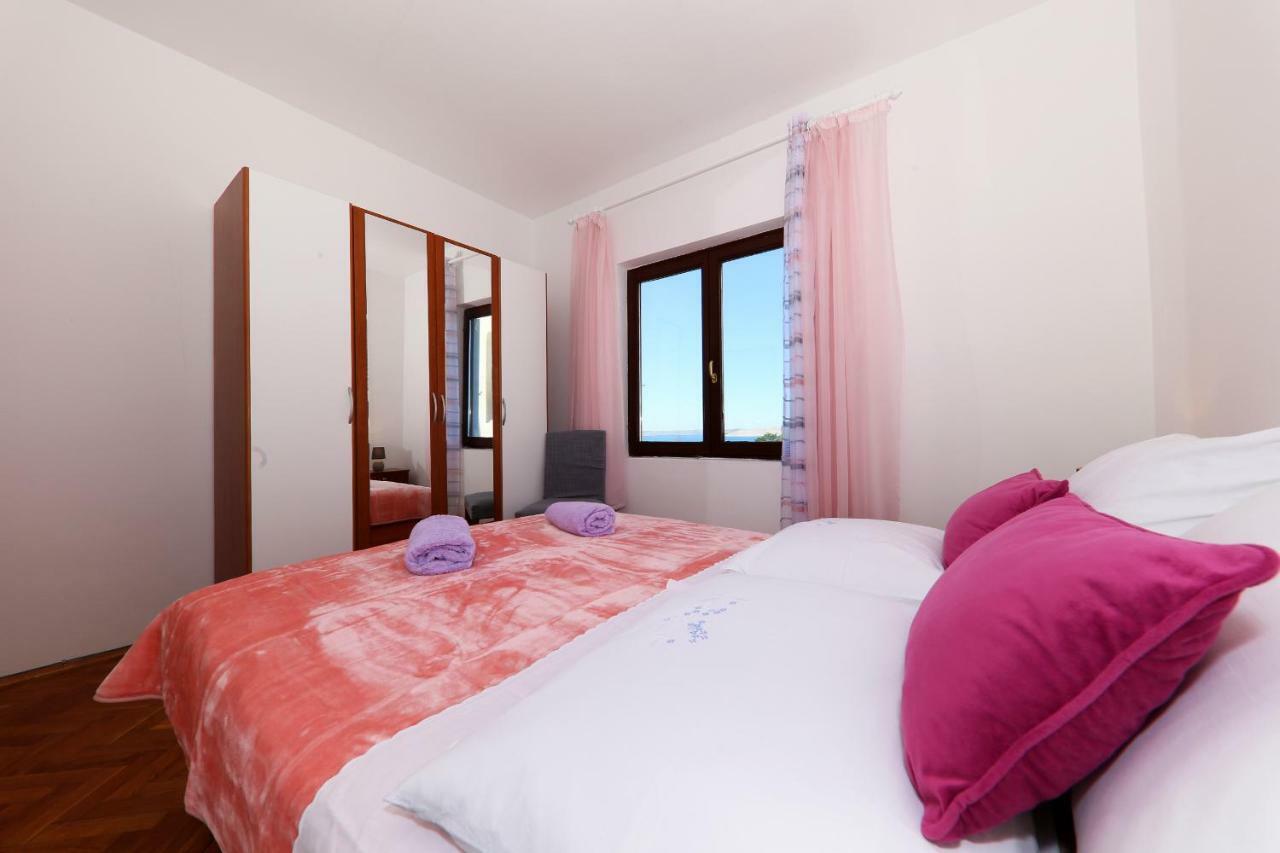 Apartments Anka Ртина Екстер'єр фото