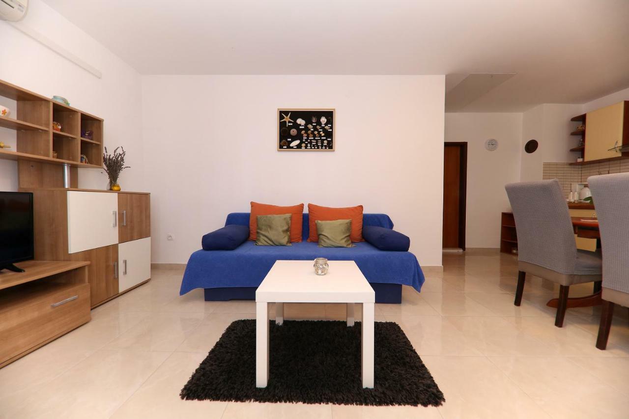 Apartments Anka Ртина Екстер'єр фото