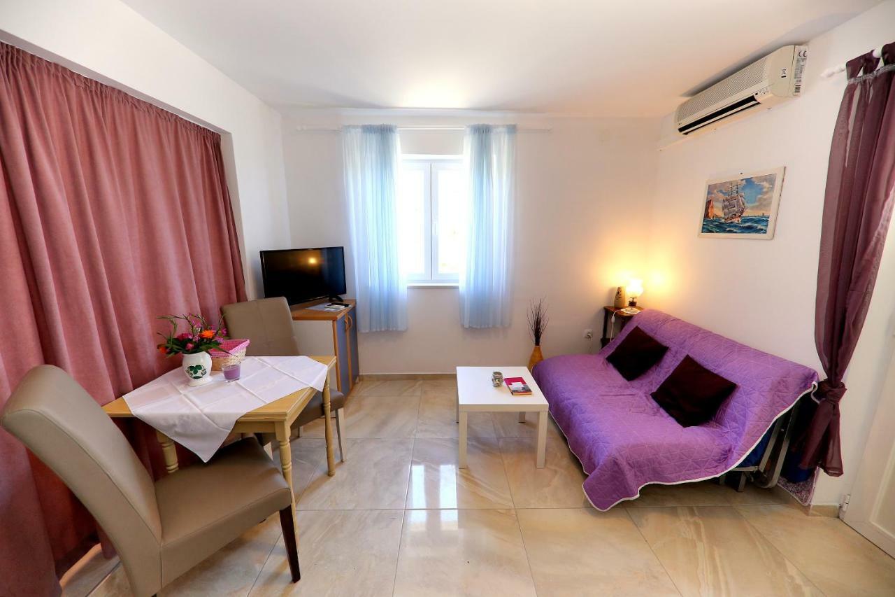 Apartments Anka Ртина Екстер'єр фото